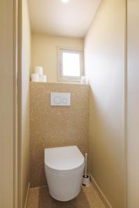 Nice Renting - ST VINCENT - Top Floor Luxury Old Town Nice Air-Conditioned