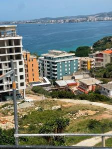J&M Sea View Rooms