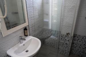 Hotel Riviera Dhermi