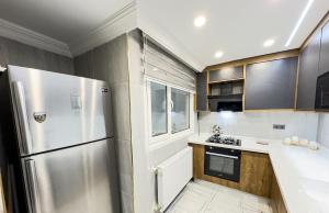 Sisli Holiday 4D