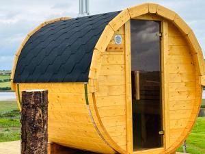 The Snuggly Sheep Farm Stay Shepherd Hut