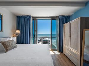 Yachtsman 704 Studio Oceanfront Stay Near SkyWheel