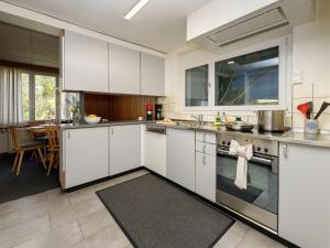 Apartment Chalet Shangri La by Interhome