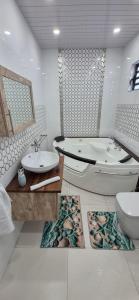 SmitAnu Villa - Modern 3 Bedrooms Villa with Rooftop Terrace