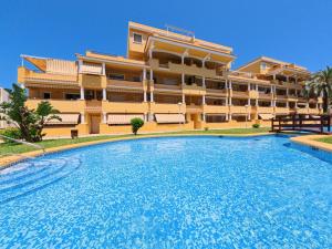 Apartment Cascadas de la Marina-2 by Interhome