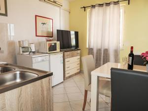 Apartment Palma-5 by Interhome
