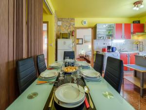 Holiday Home Ana by Interhome