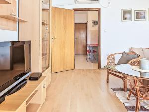 Apartment Matal by Interhome