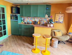 Colorful Harbour Loft