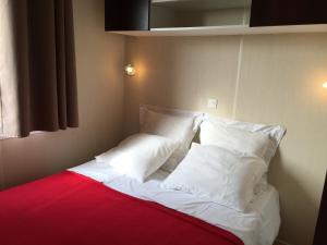 Campings Camping de l'Eouviere : photos des chambres