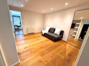 Sleeps 10 - Annecy 12 min - Geneva 30 min