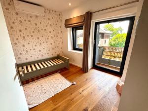 Sleeps 10 - Annecy 12 min - Geneva 30 min