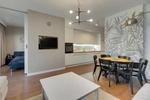 Nadmorski Leniwiec by Grand Apartments