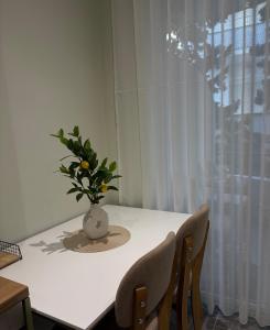 The Green Cove by Wave Apartments