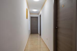 Piazza Rooms