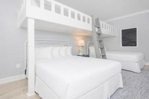 Phoenix Gulf Shores II 905