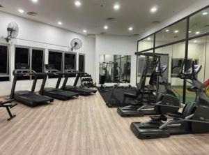 Taragon puteri bintang klcc view studio apartment