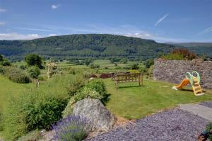 2 Bed in Llanrwst oc-wag453