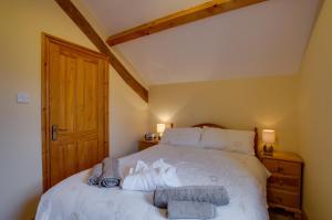 2 Bed in Llanrwst oc-wag453