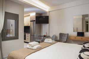 Kentro Living Heraklion City Suite B