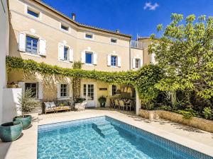 Holiday Home Villa Cotton House mit Schwimmbad by Interhome