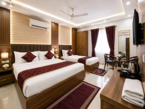 Hotel ONBellamount Comfort Villa Delhi Airport - Free Airport PickUp & Drop