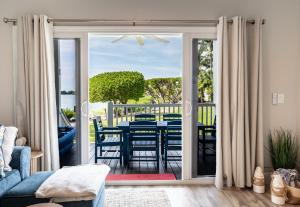 Blue Waters Stay - Waterfront Villa in Duck Key