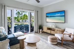 Blue Waters Stay - Waterfront Villa in Duck Key