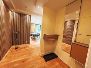 Apartment Luxus Ferienwohnung Seebrise by Interhome