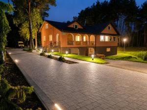 Dom Winnica noclegi