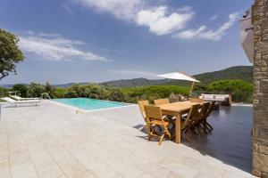 Charming Villa in Roccamare