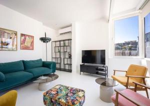 Stunning Apartment in Monastiraki with Acropolis View