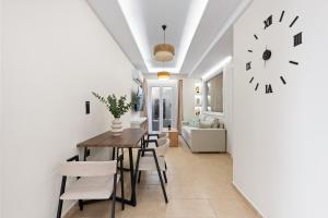 Papanikolis apts 2