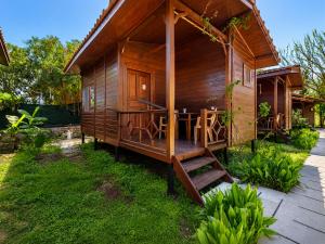 Izgen Bungalows