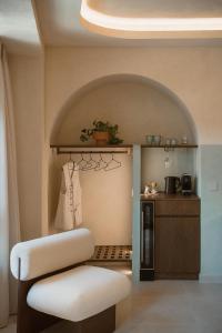 Eteon Living Suites