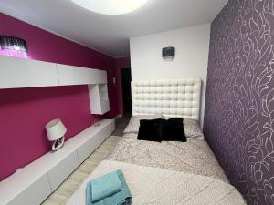 Glow Rooms