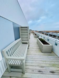 Luxury Penthouse with Hot Tub Perfect Eclipse View