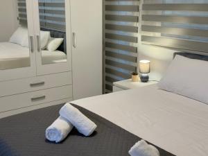 Evas Penthouse with private Swimming pool by ELDI
