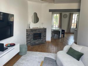 Maison de ville chaleureuse avec billard sur Tours