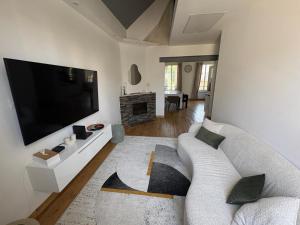 Maison de ville chaleureuse avec billard sur Tours