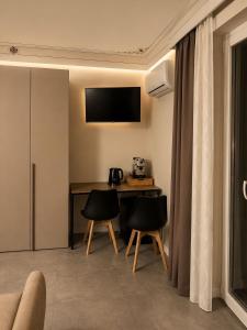 A Mano A Mano - Rooms