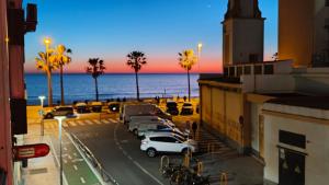 Cádiz Beach & Kids - free parking - sea views