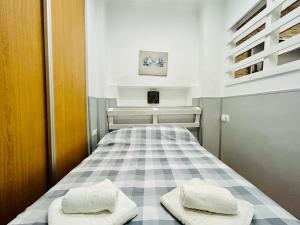 Bajondillo beach apt