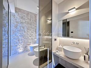 301 - MARENOSTRUM COSTARELLA LUXURY suites