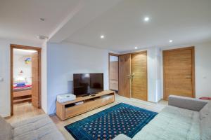 Luxury Chalet Sleeps 10 Mont Blanc View Hammam