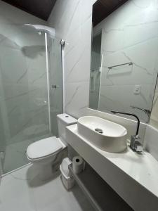 oceanfront penthouse 4 bedrooms 2 suites, 2 parking spaces