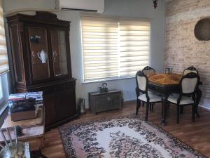 ANTALYA MERKEZ DENİZ YAKINI BALKONLU MUHTEŞEM ev