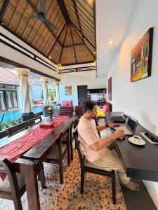 Villa Cantik Tresna