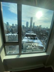 Private Room with Private Bathroom in West End, close to BC Place
