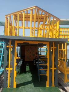 Destura floating Cottage little boracay CalatagaN Batangas